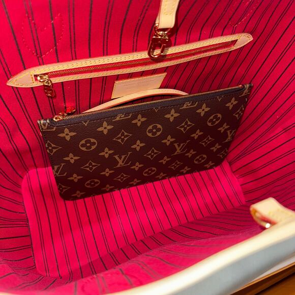 Louis Vuitton Cherries Neverfull Bag Murakami Monogram LV x TM Tote Rare NWT - Picture 4 of 14